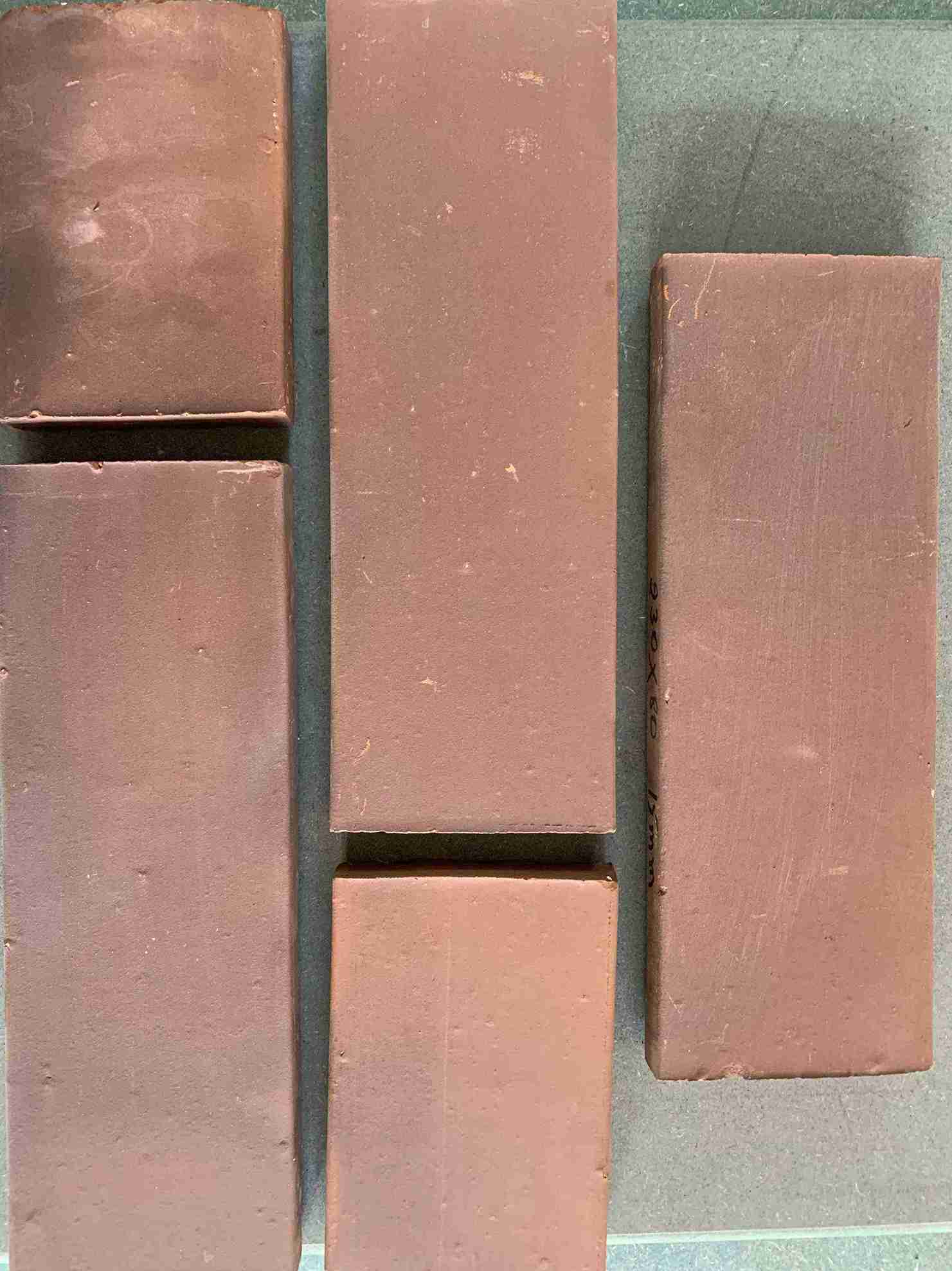 Exposed Wire-Cut Brick Cladding — premium dual use