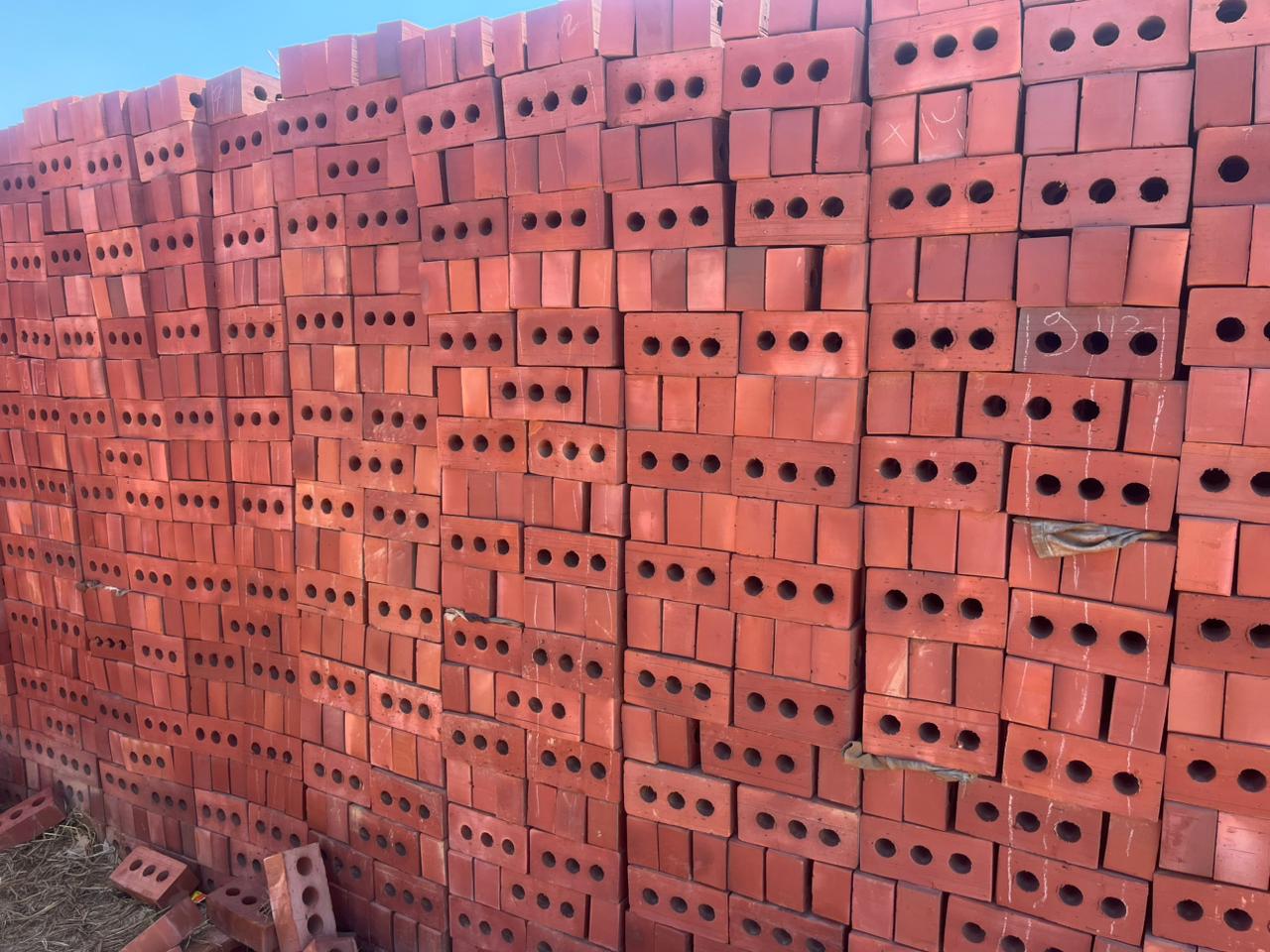 Interlocking Bricks: Price, Design, Advantages